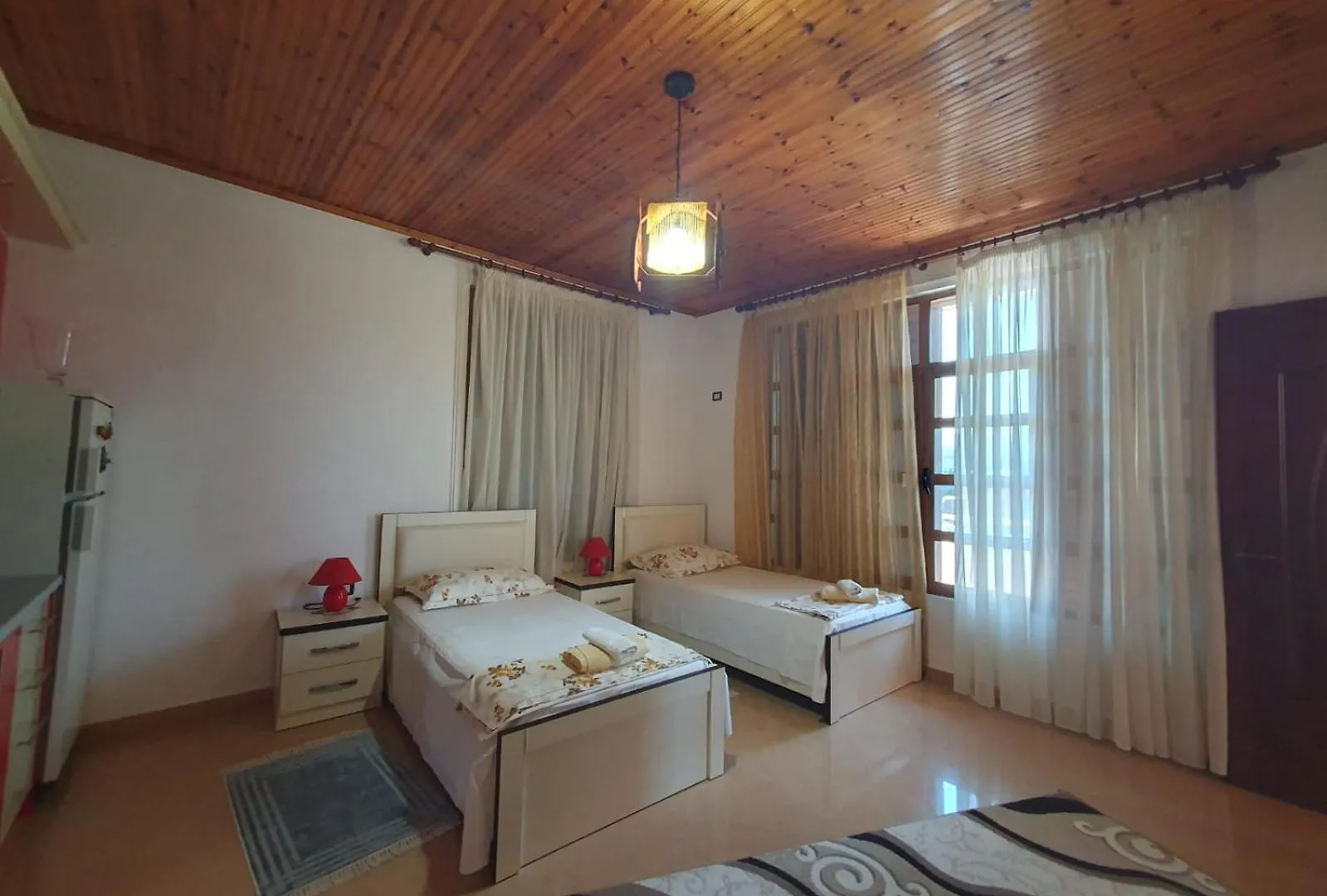Sara Guesthouse Berat Pensionat